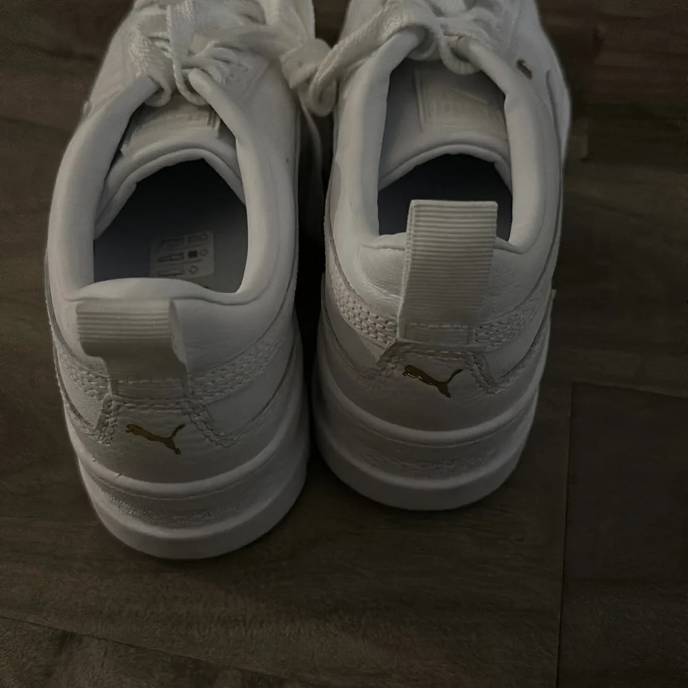 Puma Women’s Mayze Classic Sneakers White, 6.5 UK - Picture 3 of 5